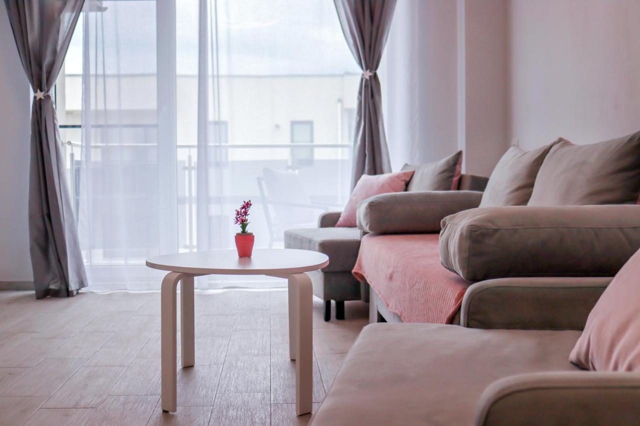 Apartament Astoria Rose Năvodari Zewnętrze zdjęcie
