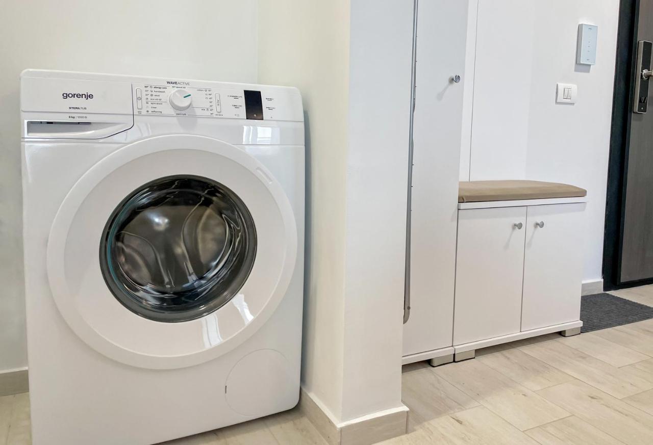 Apartament Astoria Rose Năvodari Zewnętrze zdjęcie